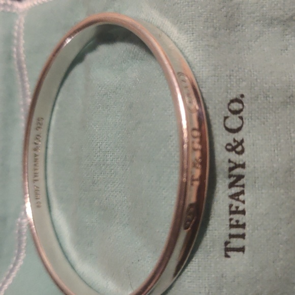 NOT FOR SALE TIFFANY STERLING SILVER BANGLE - Picture 2 of 4